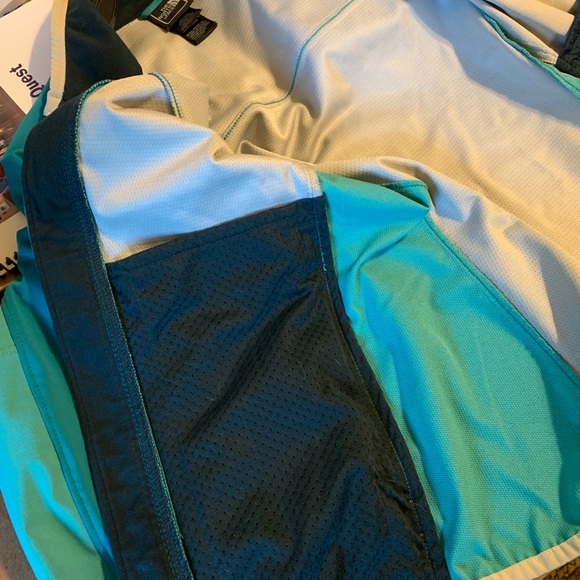The North Face Womens Spell Out Color Block  Wind Stopper Zip Jacket small - Picture 7 of 7